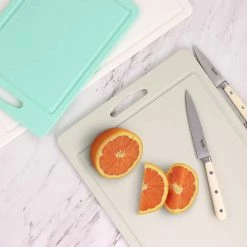 Outlet 👍 3-Piece Kitchen Prep Cutting Board Set in Assorted Sizes and Colors by MARTHA STEWART 🧨 -Cutlery Sales martha stewart cutting boards 985118761m fa 1000