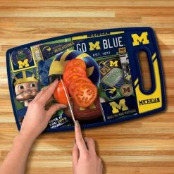 Promo 👏 NCAA Michigan Wolverines Retro Series Polypropyene Cutting Board by YouTheFan 👍 -Cutlery Sales team colors youthefan cutting boards 0959304 1f 1000